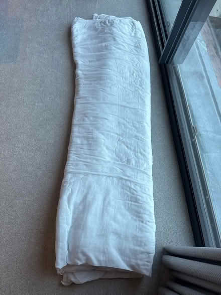 Photo of free 13.5 tog double duvet (Whetstone N20) #2