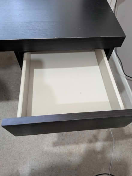 Photo of free Desk with built in drawers (Manchester M23) #4