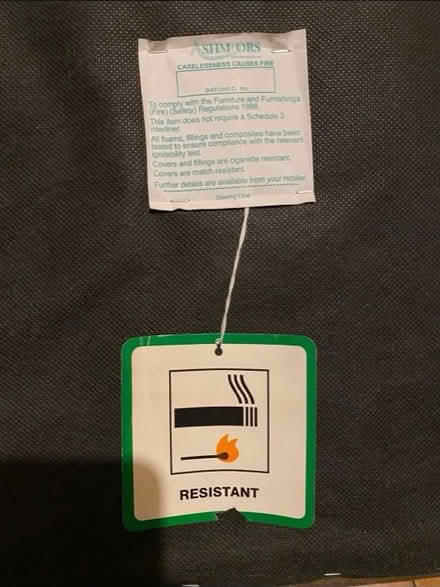 Photo of free Headboard - for double bed (SW2 - Brixton) #4