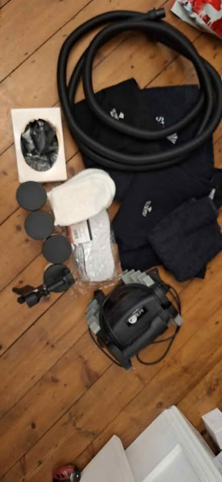 Photo of free Spray tan equipment (Plumstead common SE18) #2