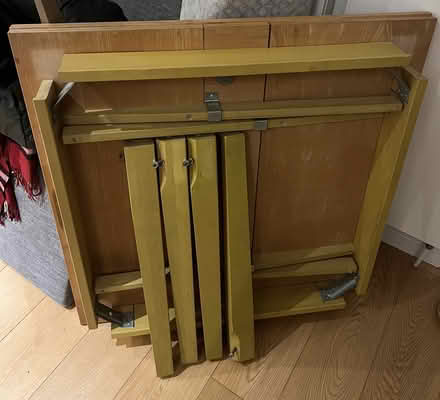 Photo of free Extendable wooden table (Kensington W8) #2