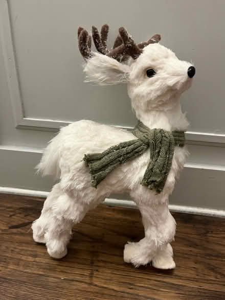 Photo of free straw animals (Lawrence/ El Camino Real) #2