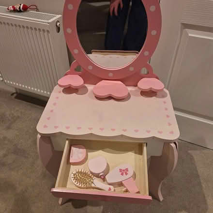Photo of free Vanity table (Walkinstown) #1