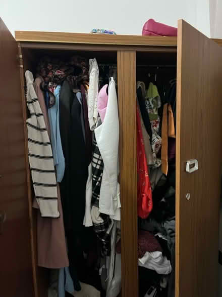 Photo of free Vintage wooden wardrobe (Uppingham Road, LE5) #2