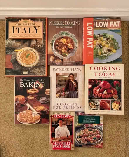 Photo of free Cookery books x 8 (Priestwood RG42) #1