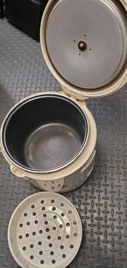 Photo of free Rice Cooker and Steamer (Sheppard E and Victoria Park) #3