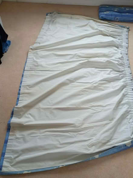 Photo of free Childrens bedroom curtains (Twickenham TW1) #4