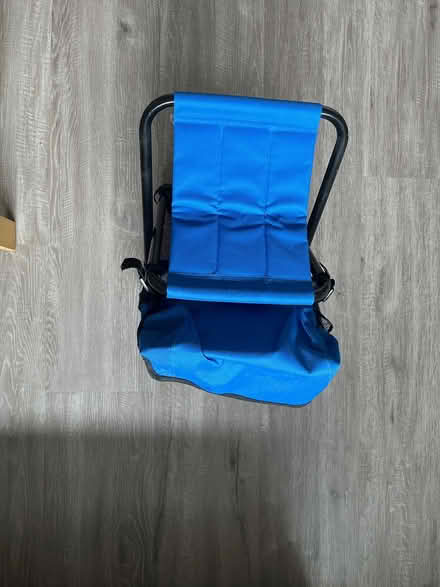 Photo of free Backpack with integrated seat (Winnersh RG41) #2