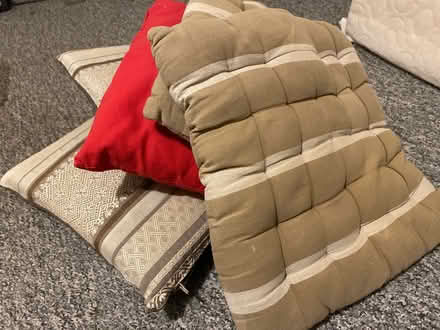 Photo of free Pile of cushions (CR0) #1