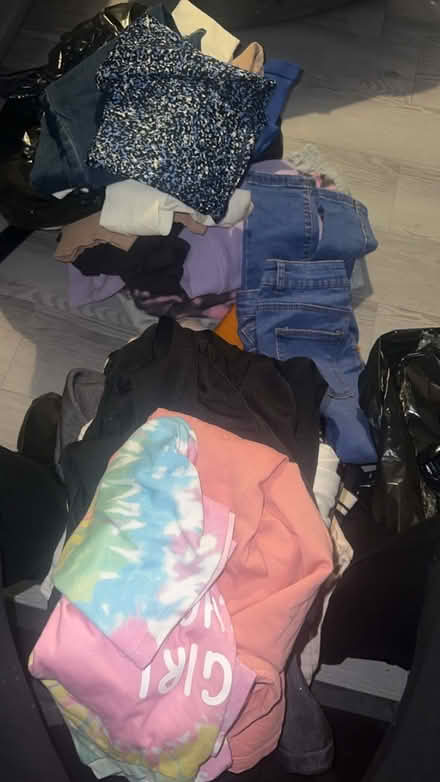 Photo of free Bag of clothes teenager (Croydon) #1