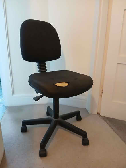 Photo of free Office swivel chair (Harrogate HG2) #1