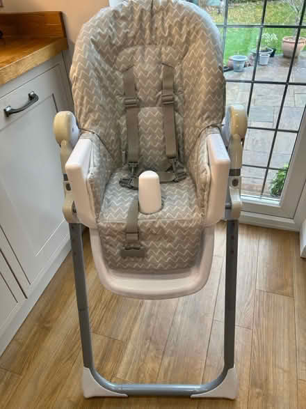Photo of free High chair (Mottingham SE9) #1
