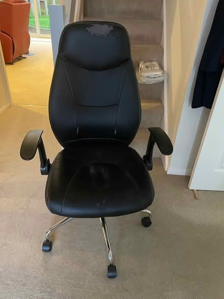 Photo of free Executive Office Chair (Oakley, Basingstoke RG23) #1