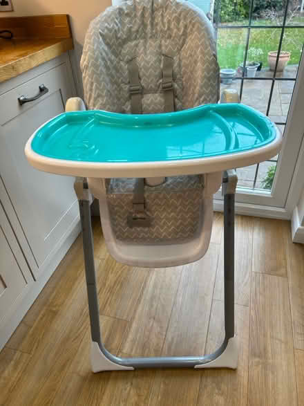 Photo of free High chair (Mottingham SE9) #2