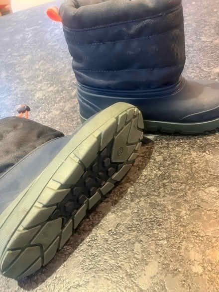 Photo of free Kids snow boots size 33 (Repton DE65) #2