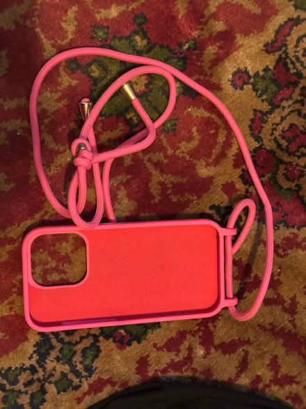 Photo of free iPhone 14 Pro Neon Pink Case (Frecheville S12) #1