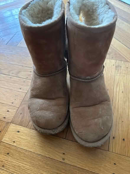Photo of free Ugg boots size 7 (Forest Hills, Queens) #2