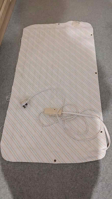 Photo of free Single electric underblanket (Wellingborough NN8) #1
