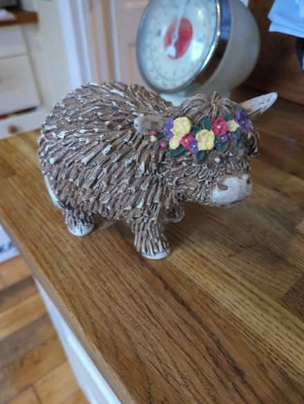 Photo of free Resin highland cow figurine (SS09TG) #1