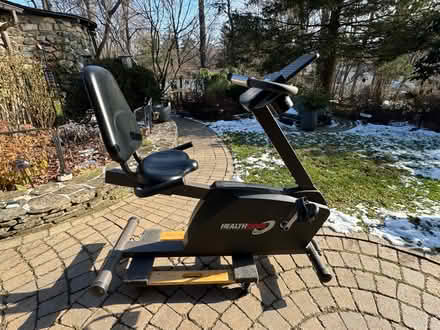 Photo of free Recumbent bike-tension not working (Lake Mohegan, NY) #1