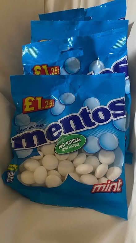 Photo of free Mentos mint sweets, 11 packs (CT3) #1