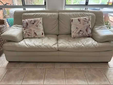 Photo of free Lounge and chairs (Kiama) #2