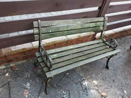 Photo of free Old Garden bench, needs repair (L25) #1