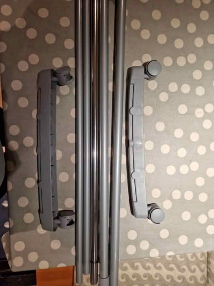 Photo of free Clothes rack (Tooting SW17) #1