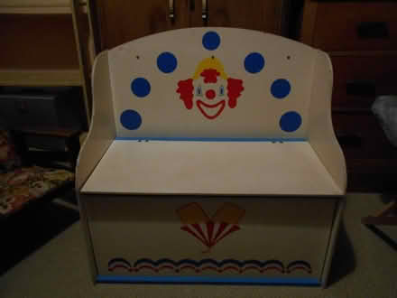 Photo of free Toy Box Bench Seat (Isleworth TW7) #1