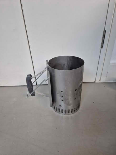 Photo of free Weber Charcoil BBQ (St. John's Wood NW8) #3