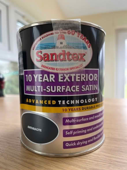 Photo of free Exterior Paint - anthracite/grey (LD7 1YB) #1
