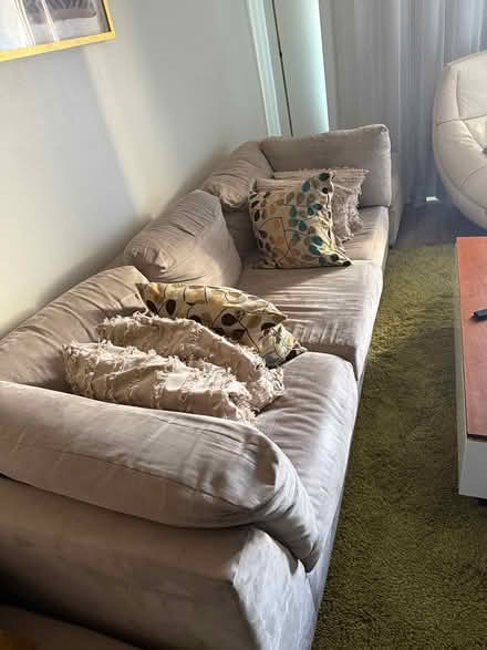 Photo of free Couch set (Canoga park) #3