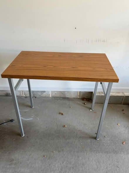 Photo of free Small work Table/ Desk (Jackson) #1