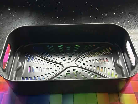 Photo of free Air fryer roasting tin (Clayton Green PR6) #1