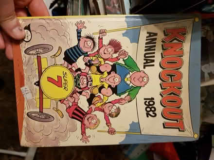 Photo of free Childrens books and annuals. (Glapwell CP S44) #2