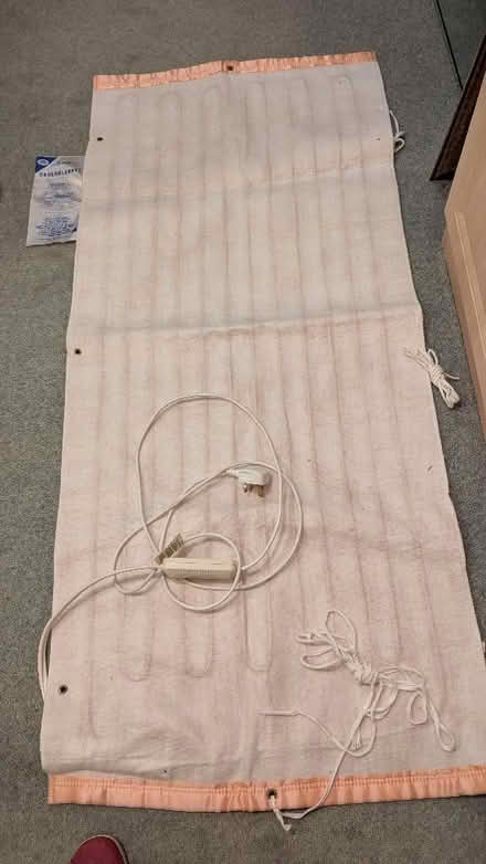 Photo of free Single electric underblanket (Wellingborough NN8) #1