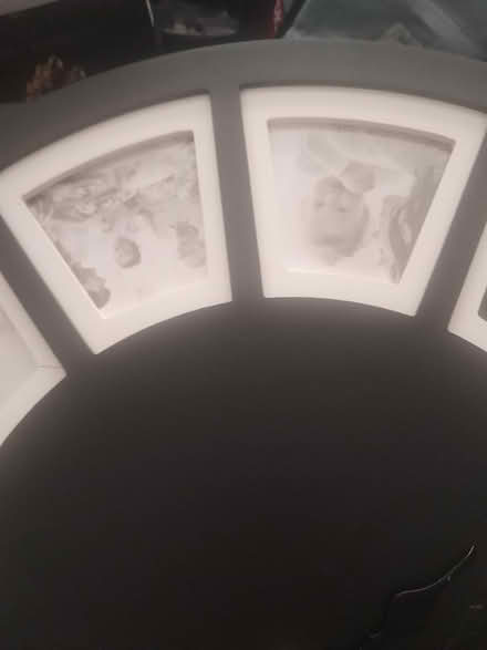 Photo of free Black & White photo Clock (Mitcham CR4) #2