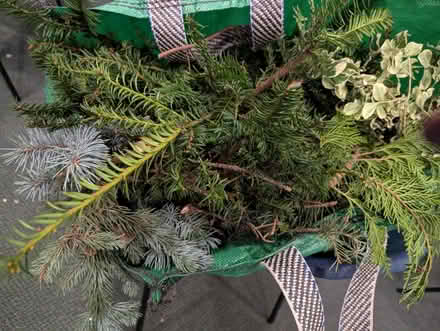Photo of free Wreath Christmas foliage (Lowedges S8) #1