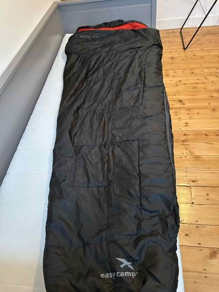 Photo of free Sleeping Bag (SW20 8BT) #3
