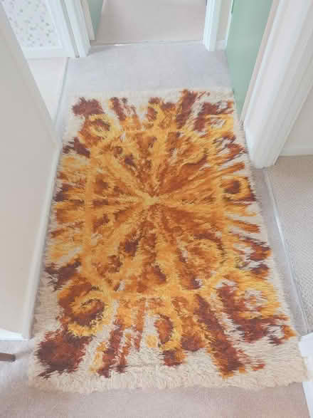 Photo of free Warm brown and yellow and cream rug (Putnoe MK41) #1