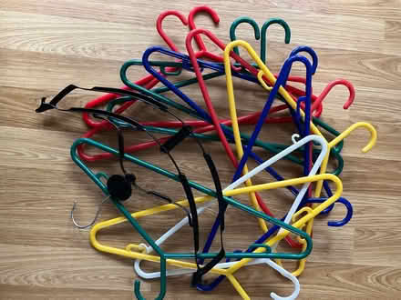 Photo of free 12 Coathangers (Bilton HG1) #1
