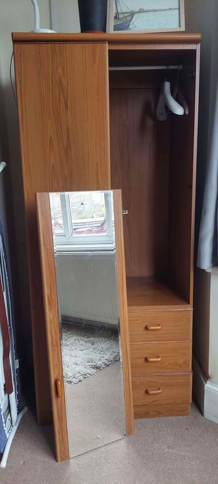 Photo of free Wardrobe with 3 drawers (University Area RG1) #1