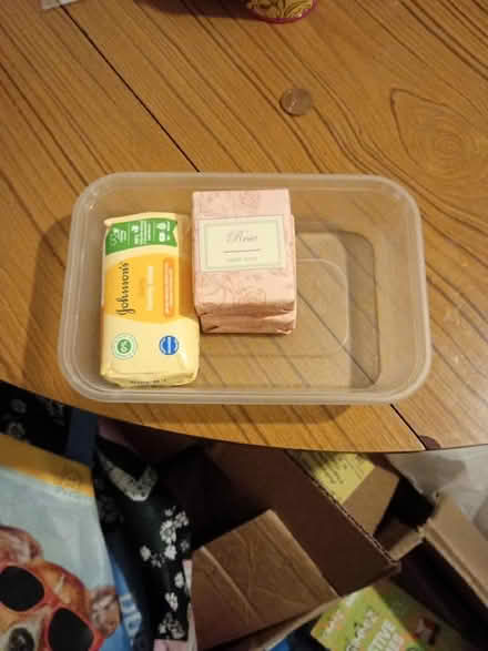 Photo of free Bath stuff (Goldthorn Hill WV3) #1