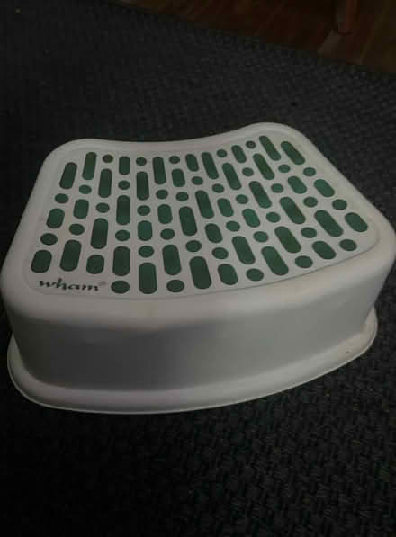 Photo of free Kids / toddler step (NW11) #1