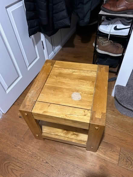 Photo of free Solid oak side table (DA12) #2