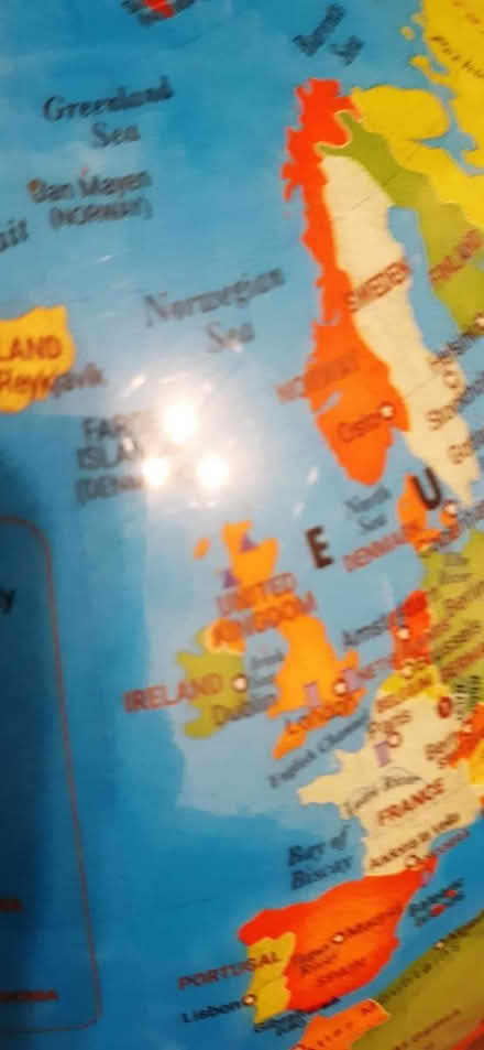 Photo of free Leapfrog electronic globe (Aldingbourne PO20) #2