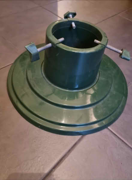Photo of free Christmas Tree Stand (Lower Bevendean BN2) #1