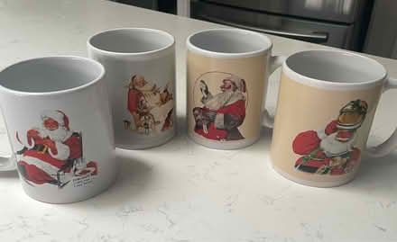 Photo of free Christmas Norman Rockwell mugs (Arlington Forest) #1