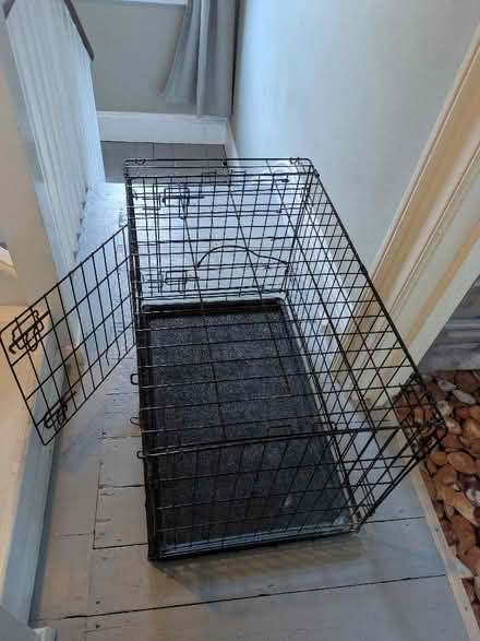 Photo of free Black metal dog crate (Hartington Road BN2) #1