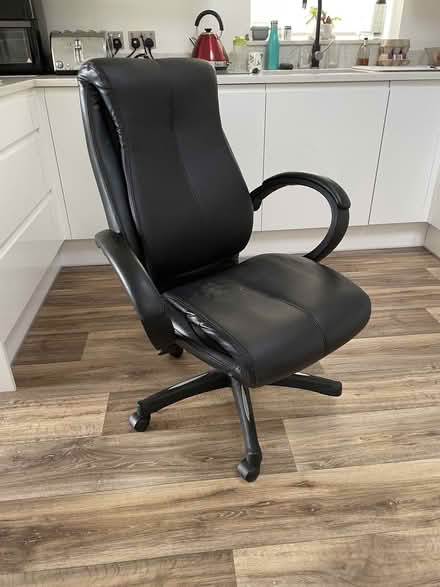 Photo of free Office chair (Twyford OX17) #1